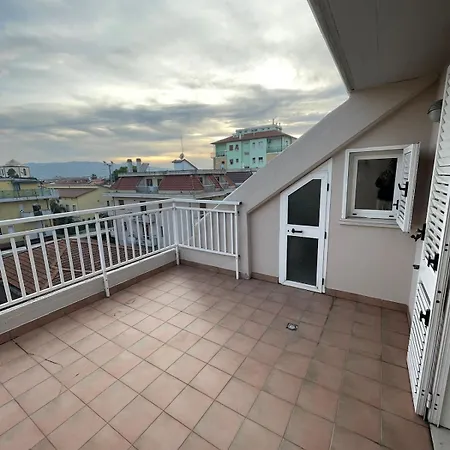 Via Mare * サン・ベネデット・デル・トロント