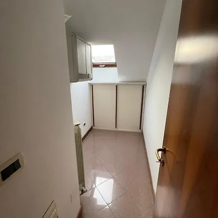 公寓 Via Mare 圣贝内代托-德尔特龙托